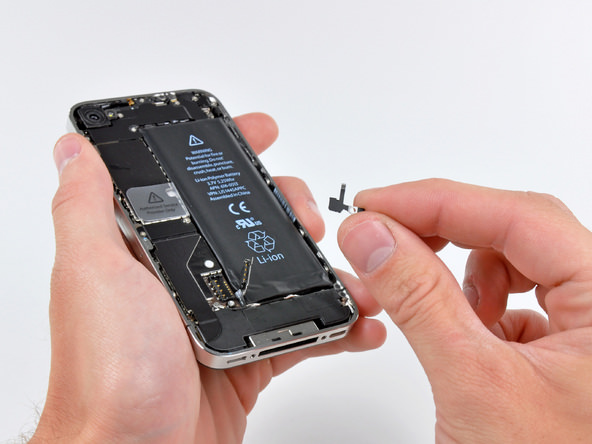 How to remove battery from iPhone 4