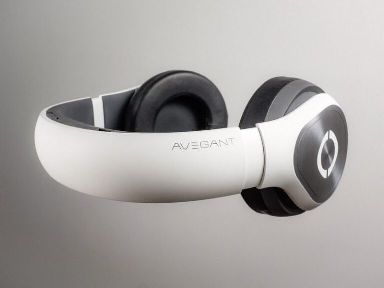 The Avegant Glyph- Making Your Cinema Experience More Personal