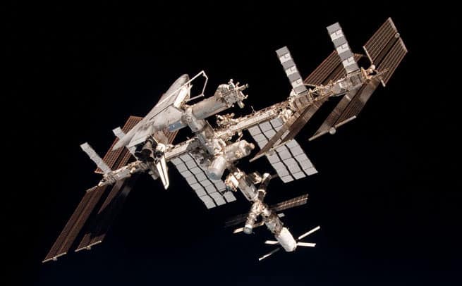NASA plans to Sell International Space Station to SpaceX like company