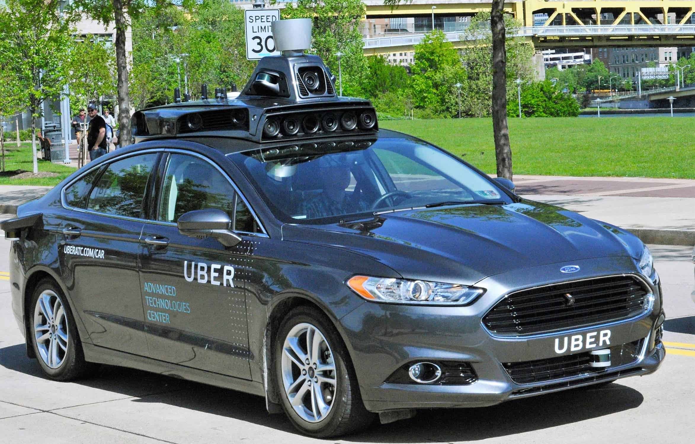 uber-self-driving-car-uot