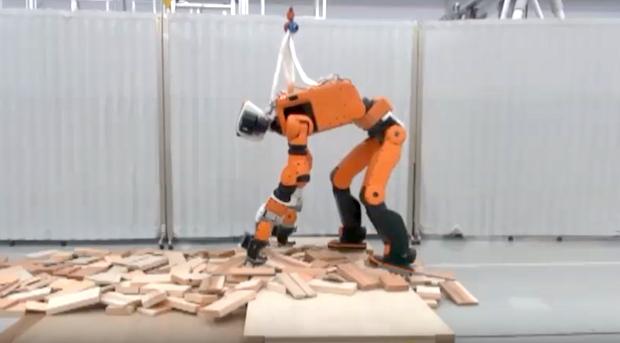 Japanese Construction Companies Seek Robot Revolution